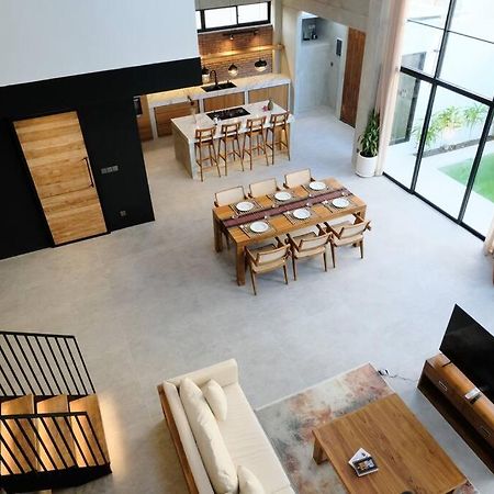 Manresa Villa Bali 2 Canggu Exteriör bild