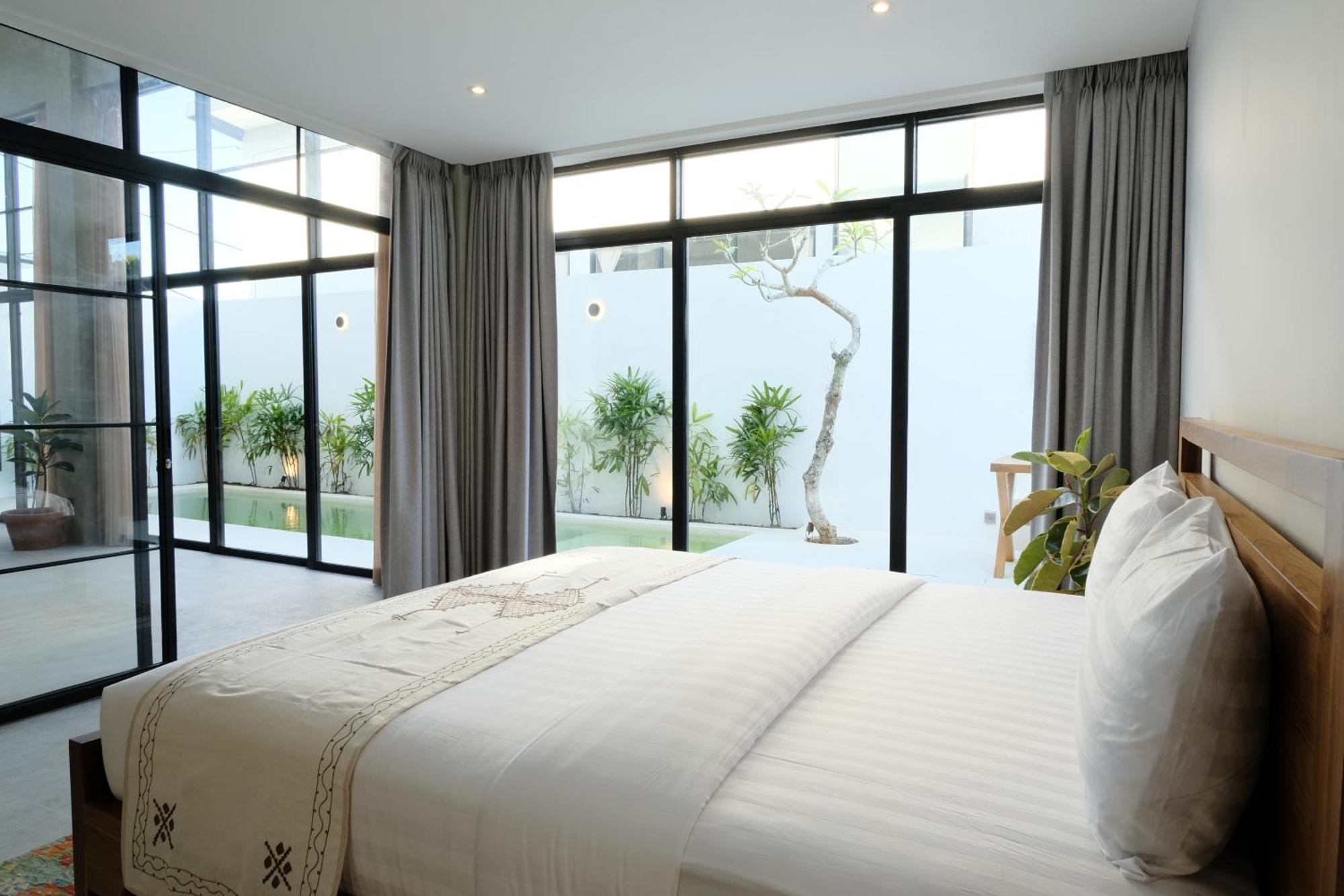 Manresa Villa Bali 2 Canggu Exteriör bild